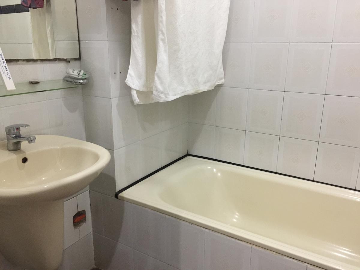 Hanh Phuc Hotel Ho Chi Minh City Bagian luar foto